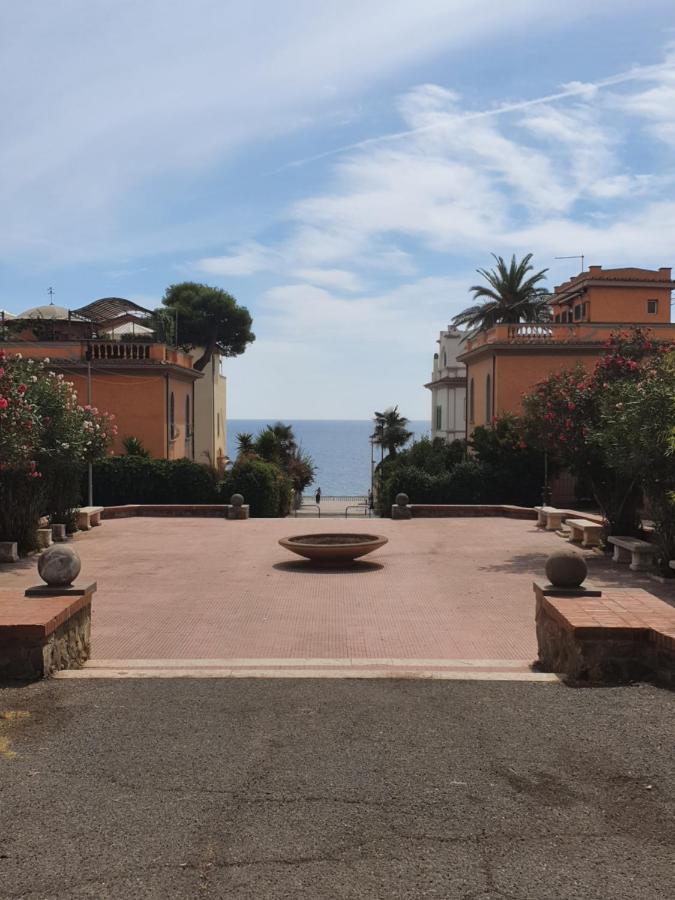 סנטה מרינלה Suite La Marinella Localita Caccia Riserva מראה חיצוני תמונה